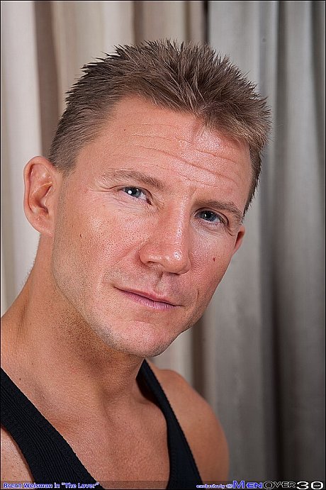 Males Over 30 featuring Brenn Wyson Hot XXX - Image 1 of 21  in Gay category  