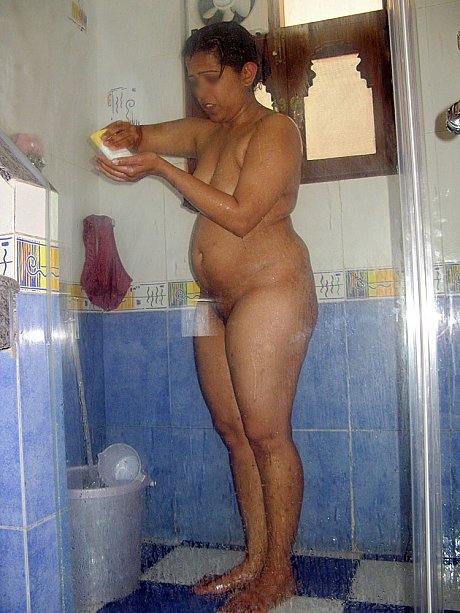 Chubby Indian amateur washes her hair and shaves her underarms in a shower - Image 2 of 10  in Tiny Tits category  