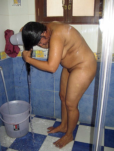 Chubby Indian amateur washes her hair and shaves her underarms in a shower - Image 4 of 10  in Tiny Tits category  