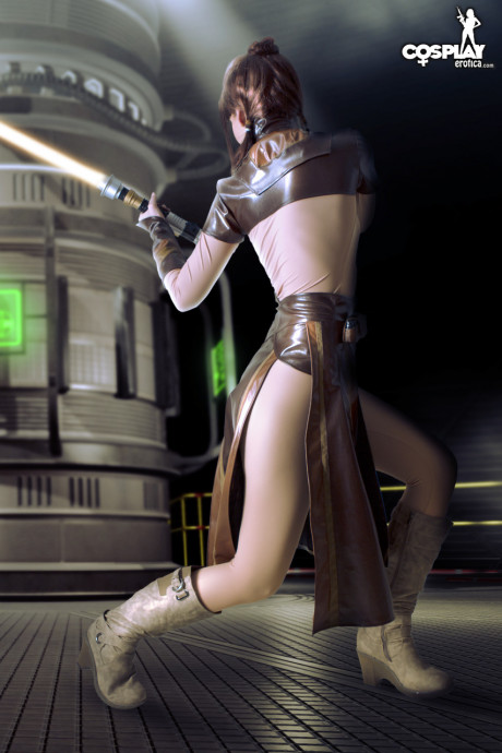 Bastila Shan Star Wars undressed cosplay - #7038