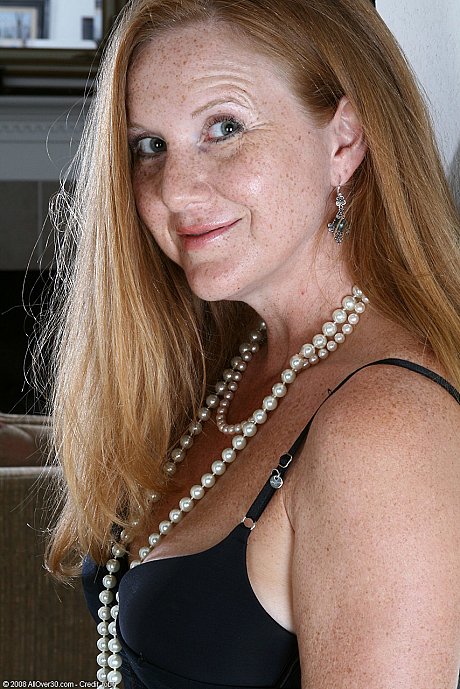 Freckled MILF Michelle M shows her naturals and plays with her cunt - Image 2 of 20  in Pantyhose category   featuring Michelle M 