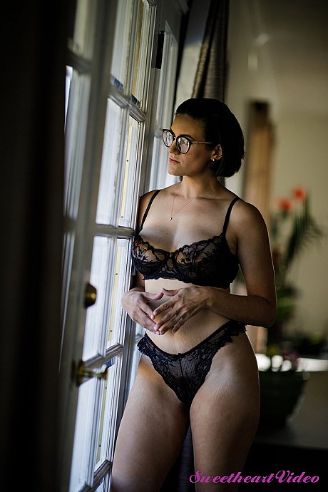 Mile High Media performed by Penny Barber, Romi Rain XXX Gallery - Image 1 of 21  in Lesbian category   featuring Romi Rain 