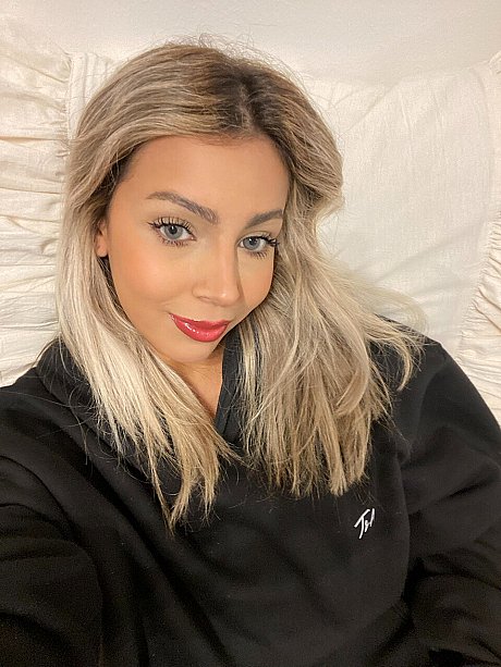 OnlyFans Its Chloe Monroe featuring Its Chloe Monroe nude Images - Image 11 of 14  in Model category   featuring Its Chloe Monroe 