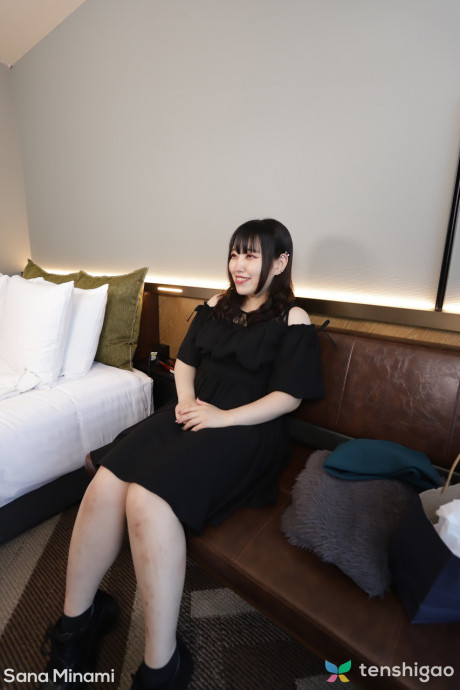 Chubby Japanese Sana Minami gets drilled & creampied by a tiny-dicked stranger - #1245883