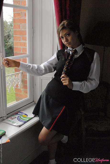 College Uniform starring Samantha Buxton nude Porn Pics - Image 12 of 21  in Legs category   featuring Samantha Buxton 