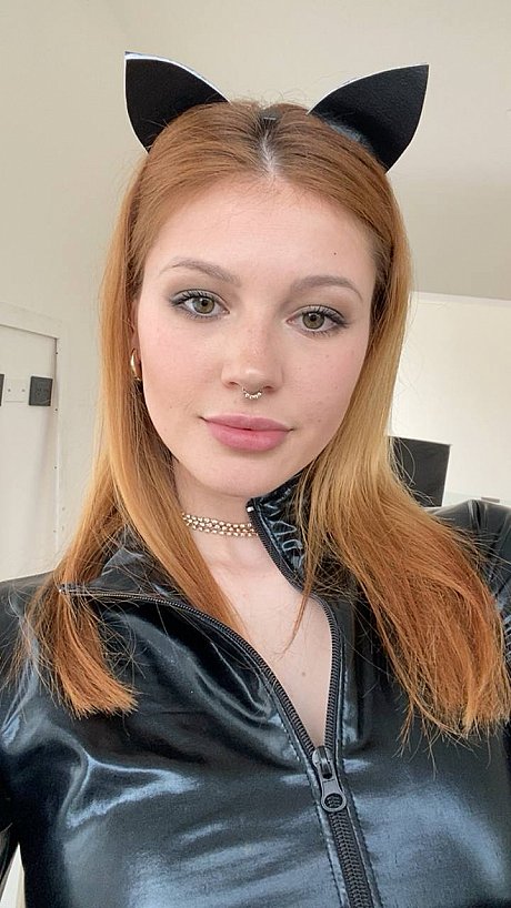 OnlyFans Mariposssa 2002 Mariposssa 2002 - Image 10 of 19  in Babe category   featuring Mariposssa 2002 