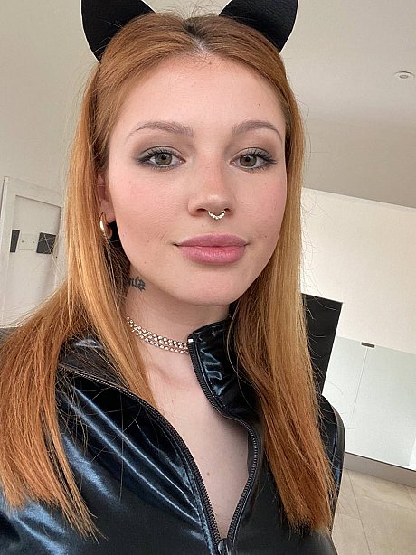OnlyFans Mariposssa 2002 Mariposssa 2002 - Image 13 of 19  in Babe category   featuring Mariposssa 2002 