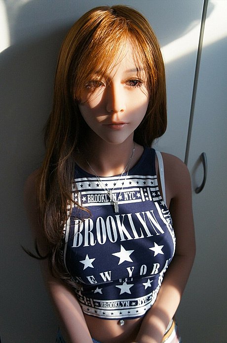 Sex Doll Queen nude Gallery - Image 2 of 18  in Sex Doll category  