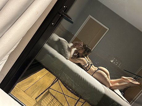 Hot Onlyfans cam babe Bella Piee shows her huge booty wearing cute undergarment - Image 6 of 15  in Model category   featuring Bella Piee 