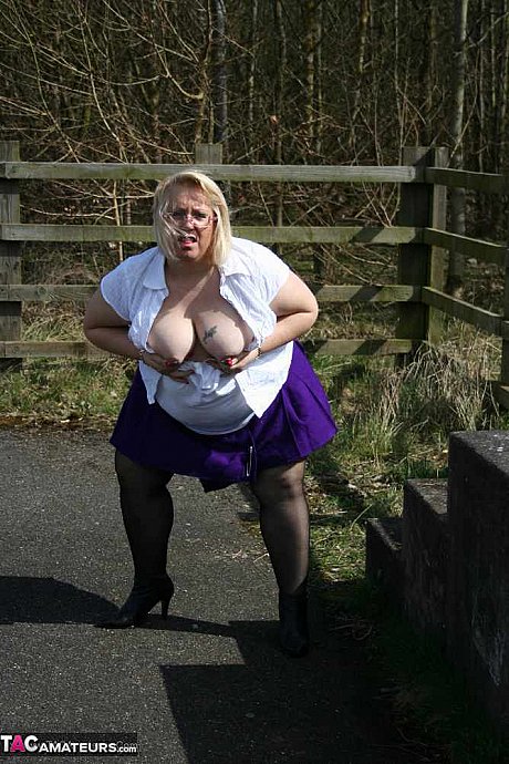Obese British amateur Lexie Cummings takes a piss before crossing a footbridge - Image 8 of 20  in Outdoor category   featuring Lexie Cummings 