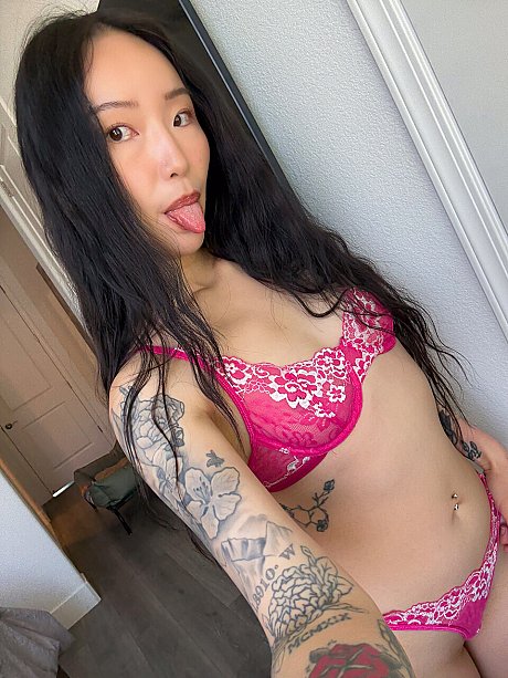 OnlyFans Kimi Park Kimi Park - Image 10 of 16  in Close Up category   featuring Kimi Park 