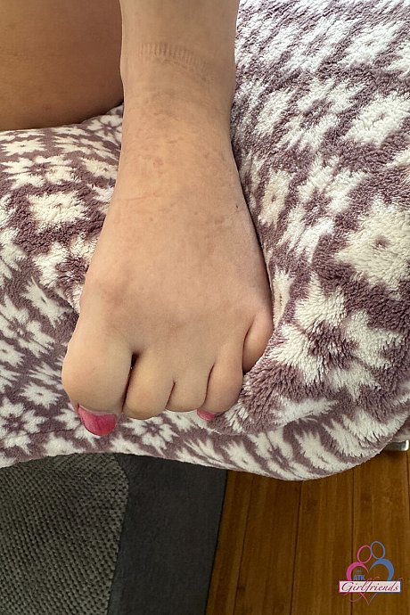 ATK Girlfriends Porn Pics - Image 8 of 21  in Amateur category   featuring Julia James 