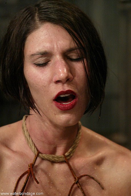 Water Bondage featuring Savanna undressed Photos - Gallery #37966