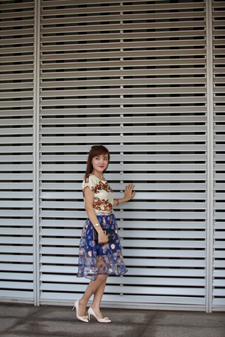 Cute lovely asian skank lady Kim Mimi posing in her summer outfit in public