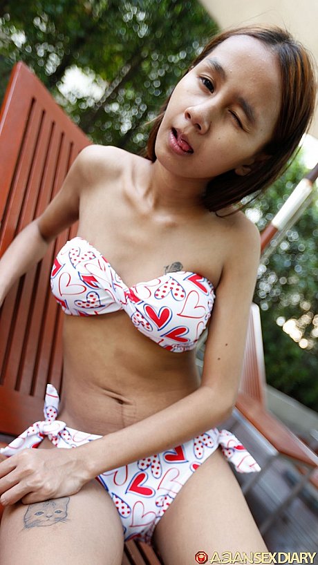 Fine amateur oriental babe Puy B undresses and gets dicked hard in POV - Image 2 of 20  in Teen category   featuring Puy B 