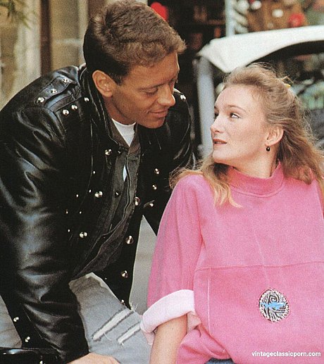 Bushy babe blows a enormous schlong to ejaculation after nasty hardcore sex