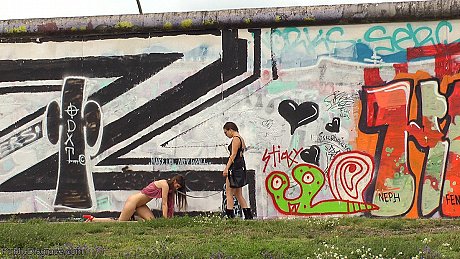 Babe with a humongous ass Juliette March gets screwed after an outdoor BDSM session - Image 7 of 20  in Outdoor category   featuring Juliette March, Susan Ayn, Reinhard 