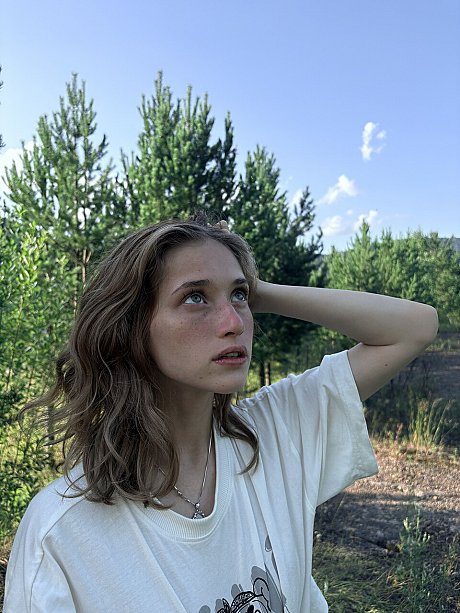 OnlyFans Crazy Frog Mia Crazy Frog Mia - Image 5 of 14  in Teen category   featuring Crazy Frog Mia 