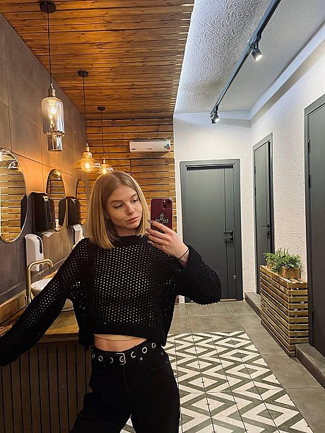 OnlyFans Bannanna Hanna undressed XXX - Image 13 of 18  in Outdoor category  