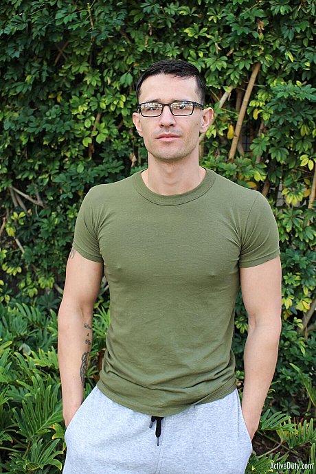 Active Duty performed by Woody Johnson Porn Pics - Image 6 of 21  in Gay category  