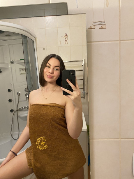 OnlyFans Leila Lws performed by Leila Lws Porn Pics - #1467016
