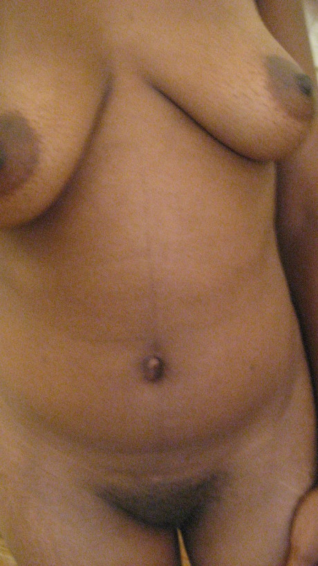 Black sweety Elisha takes self shots while stripping to expose her boobs - #660774