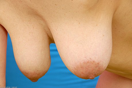 Raven-haired amateur slut girl Sandra K unveils her huge saggy tits & silky cunt - Image 13 of 21  in Pussy category   featuring Sandra K 
