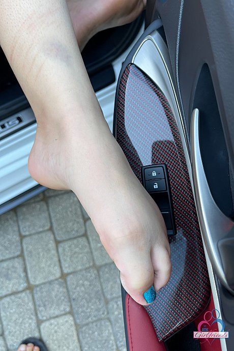 Purple-haired babe Lily Adams shows her cute nipples & holes up close - Image 17 of 21  in Pussy category   featuring Lily Adams 