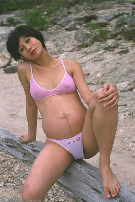 Pregnant Japanese young Miho strips in nature and shows her super silky cunt - #1094298
