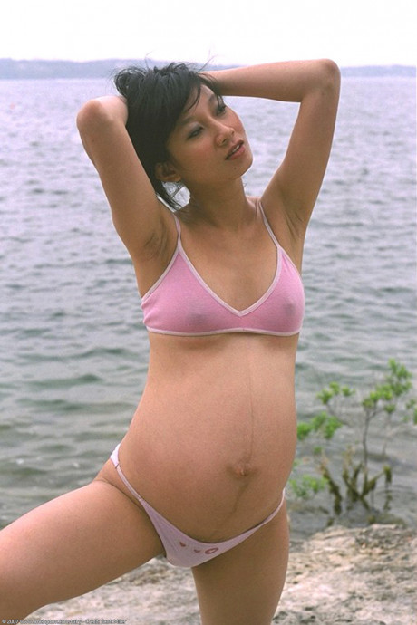 Pregnant Japanese young Miho strips in nature and shows her super silky cunt - #1094300