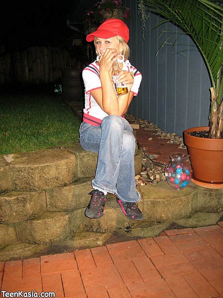 Blondie amateur Kasia pees in the backyard while drinking at night - Image 8 of 12  in Pussy category   featuring Kasia 