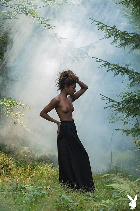 Glamorous black babe Nirmala Fernandes shows her ravishing nude body outdoors - Image 7 of 20  in Model category   featuring Nirmala Fernandes 