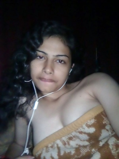 Indian ex-wife listens to music while setting her natural breasts free - #80600