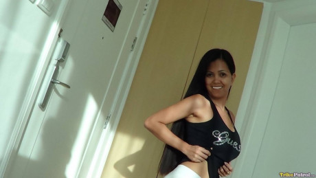 Amateur Filipina babe Leanne Pena exposes her beautiful tits and swallows a knob - #1224312