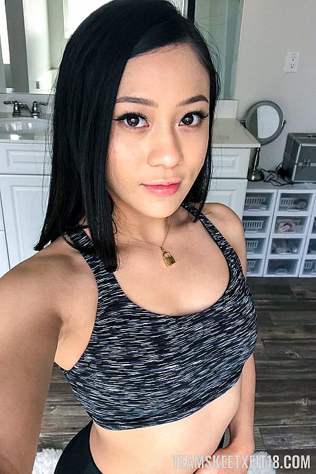 Skinny teenie Jasmine Grey exposes her tasty butt and small breasts in a solo - Image 8 of 20  in Close Up category   featuring Jasmine Grey, Jay Rock 