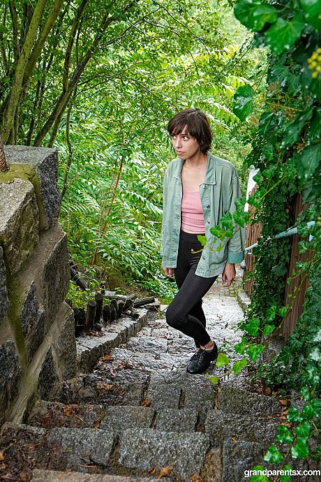 Old wife Danny Bloom & her old hubby have an outdoor fling with a teen - Gallery #15724
