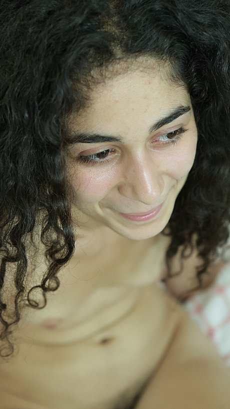 Ersties naked Pictures - Image 3 of 21  in Legs category  