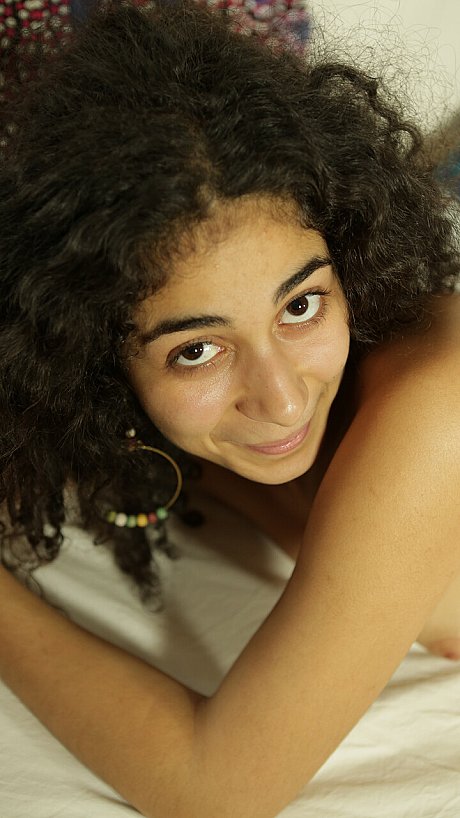 Ersties naked Pictures - Image 13 of 21  in Legs category  