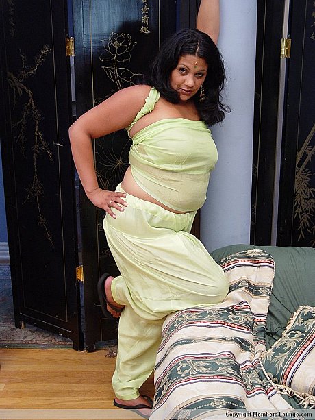 Indian plumper uncovers her natural boobies before showing her thong adorned booty - Image 4 of 21  in Ass category  