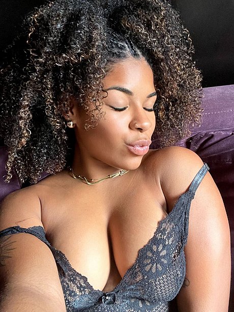 OnlyFans Paola Axo featuring Paola Axo Hot Porn - Image 5 of 21  in Ass category   featuring Paola Axo 