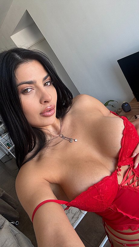 OnlyFans N1 Best lady GF lady Porn Pics - Image 15 of 21  in Spreading category  