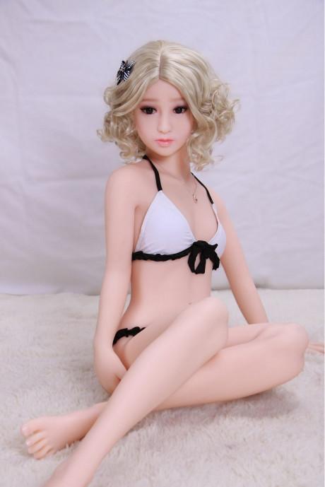 Pretty cute blondy sex doll shows her thin body while completely naked - #1332032