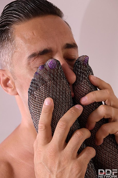 Porn World starring Lilit fine XXX Pics - Image 16 of 21  in Babe category   featuring Lilit Sweet 