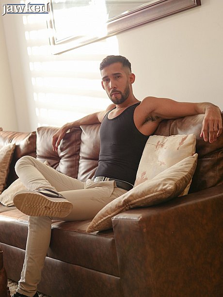 Jawked performed by REM DIMARTINZ naked XXX - Image 2 of 21  in Gay category  