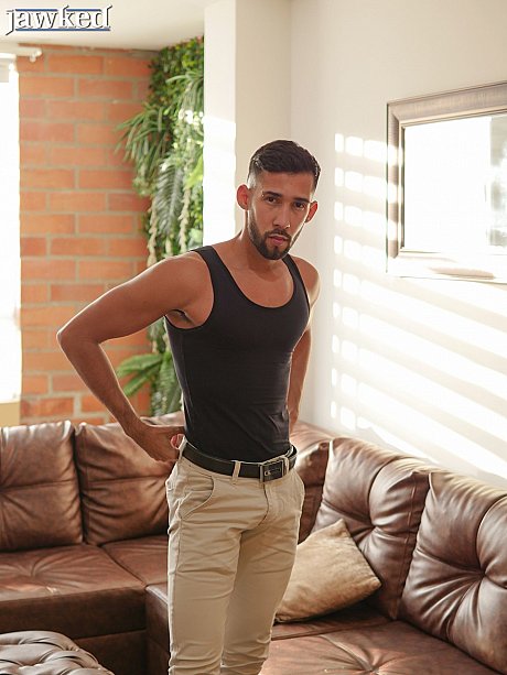 Jawked performed by REM DIMARTINZ naked XXX - Image 4 of 21  in Gay category  