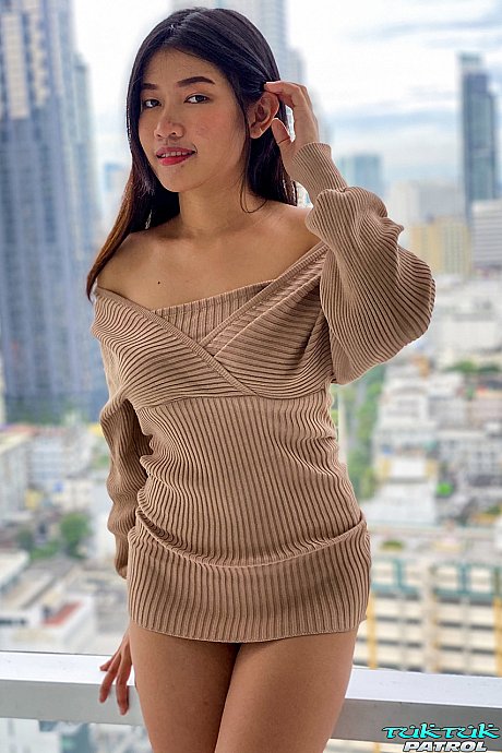 Thai babe Jenny B gives a oral sex before getting her furry muff dicked & creampied - Image 9 of 21  in Close Up category   featuring Jenny B 