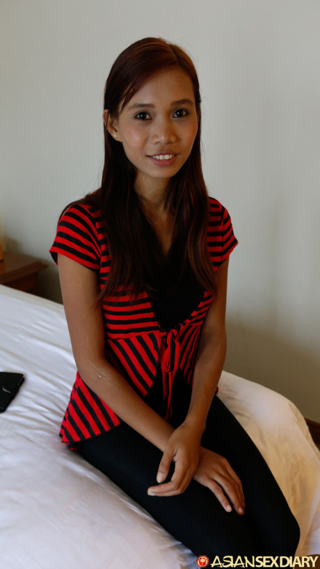 Skinny oriental babe Mimi B reveals her body before a POV bang session - #693923