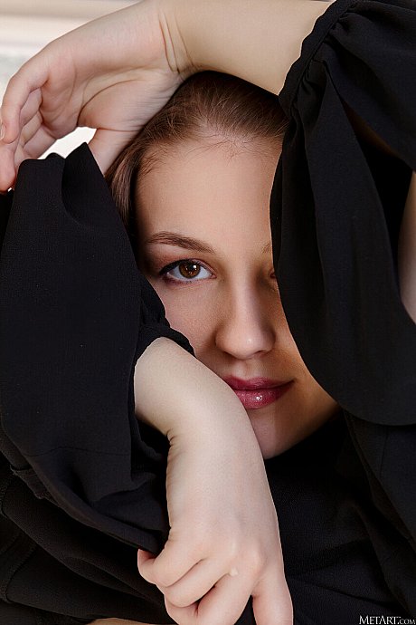 Met Art performed by Isabele Sex Pictures