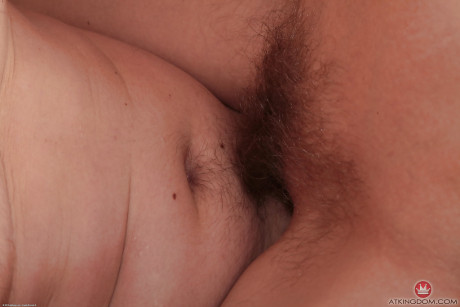 Close ups of over 30 mom Loredana licking balls and giving a oral sex - #1490423