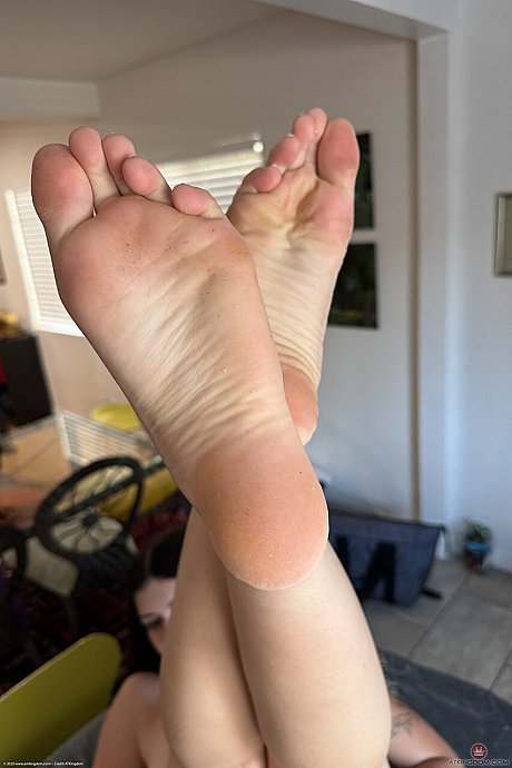 ATK Galleria performed by Lily Winters nude Pics - Image 7 of 21  in Close Up category   featuring Lily Winters 